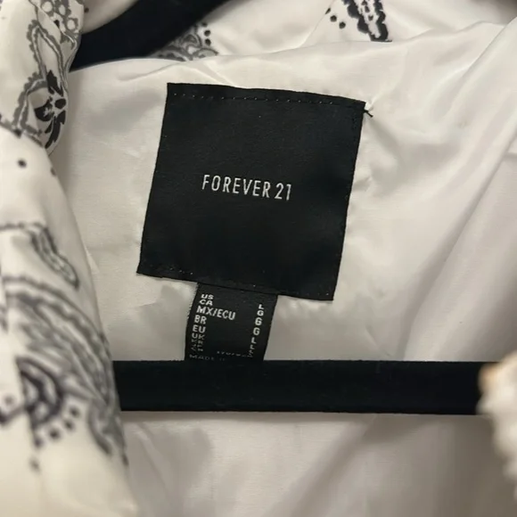 Puffer jacket - Picture 2 of 5